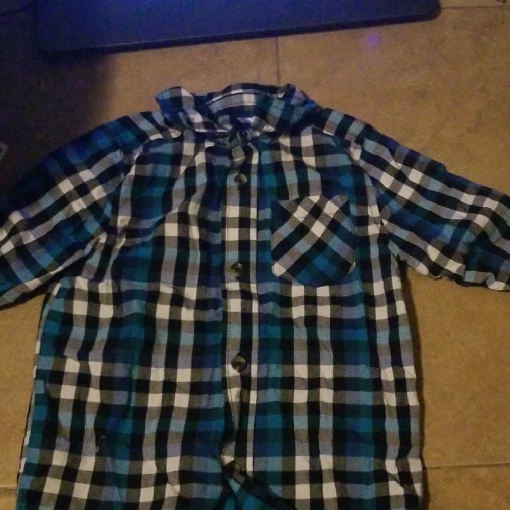 Blue place shirt